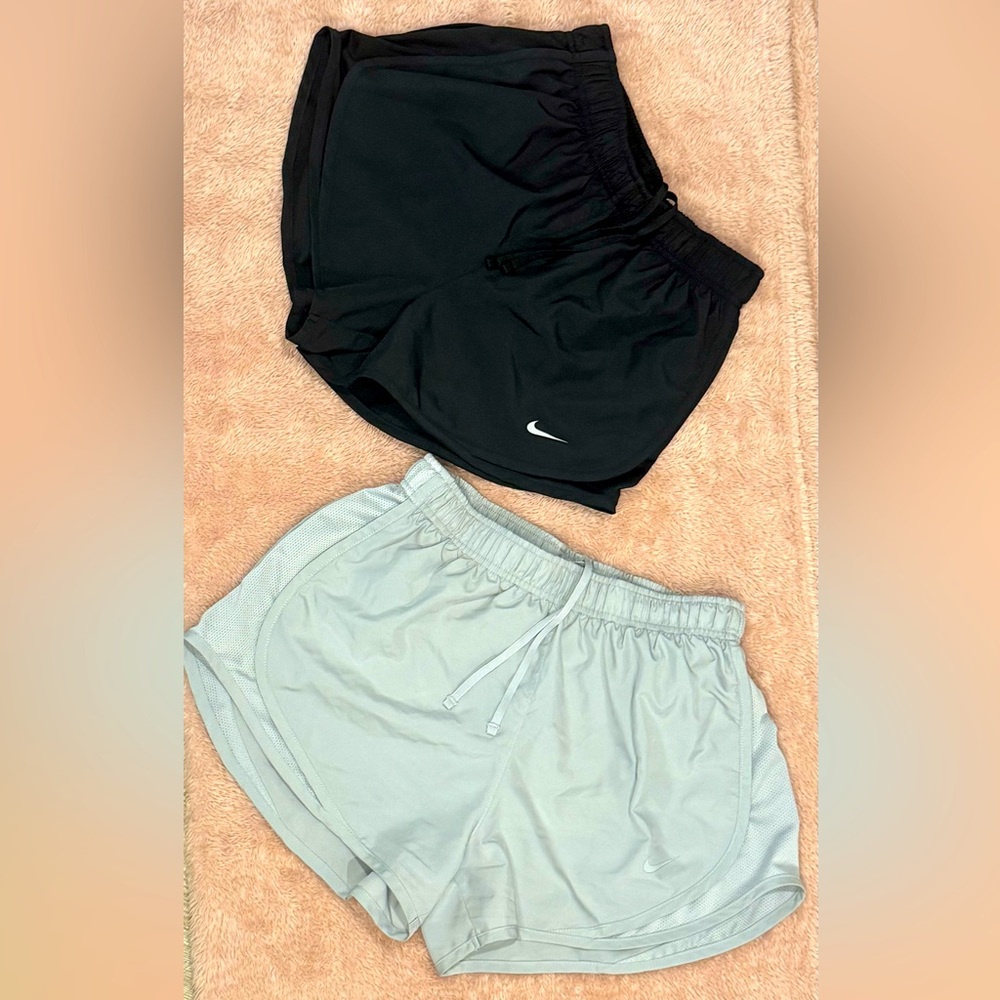 Nike Black and Gray Athletic Shorts Lightweight Performance